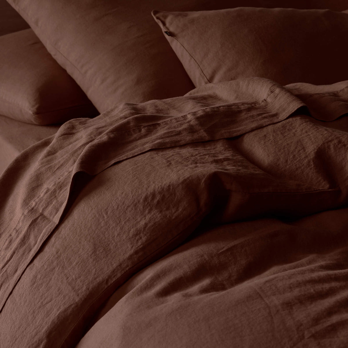 The Honest Label Pure Linen European Pillowcase in Cacao with brown tones pillowcase product view THL product image 2
