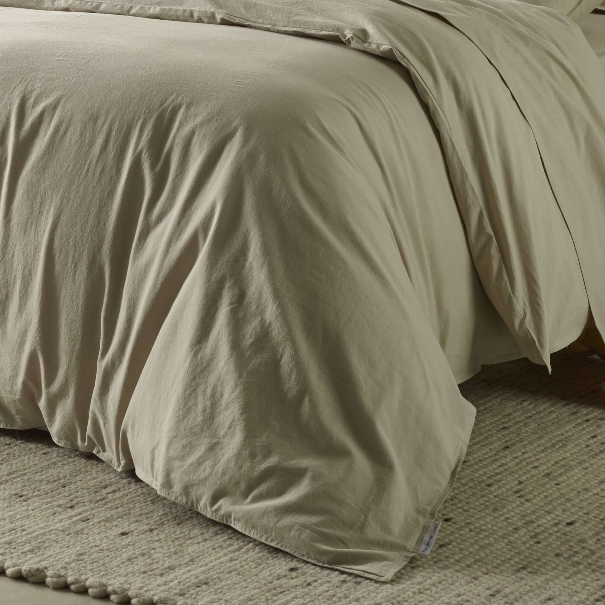 The Honest Label Washed Cotton Quilt Cover in Flax with beige tones quilt cover close up detail THL product image 2