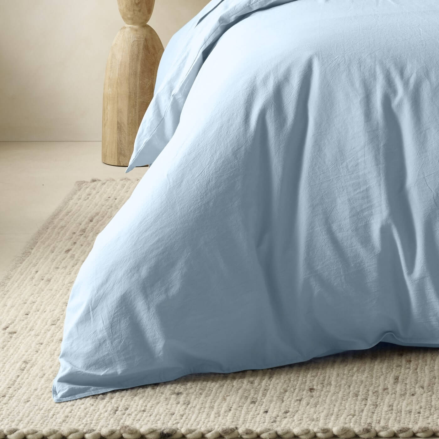 The Honest Label Washed Cotton Quilt Cover in Skye with blue tones quilt cover close up detail THL product image 1