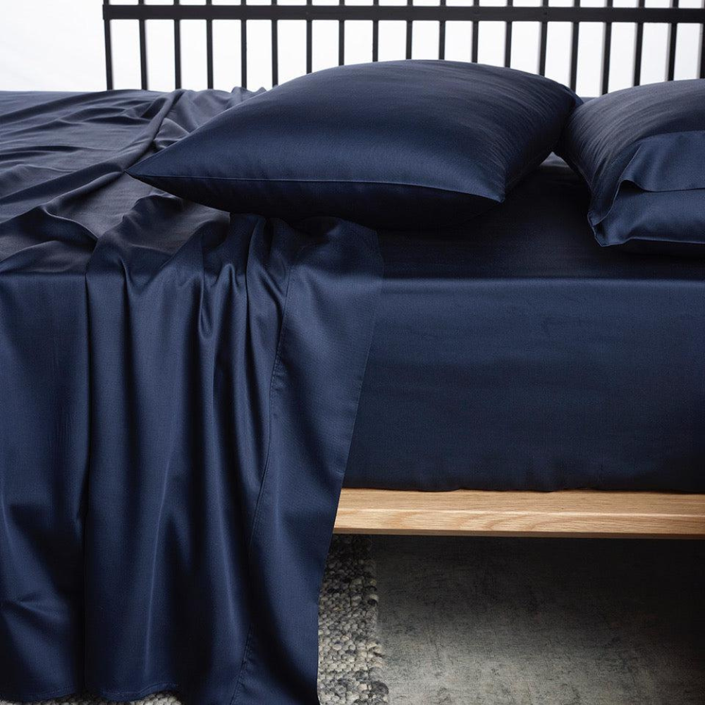 The Honest Label Graphite Cooling & Antimicrobial Sheet Set in Midnight with grey tones sheet set product view THL product image 6