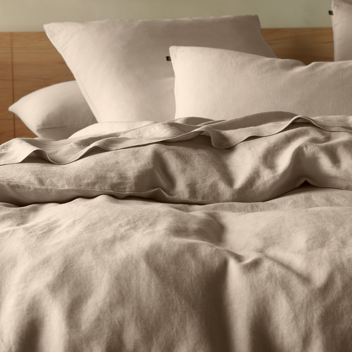 The Honest Label Pure Linen Quilt Cover Set Incl Pillowcases in Warm Taupe with beige tones pillowcase product view THL product image 1