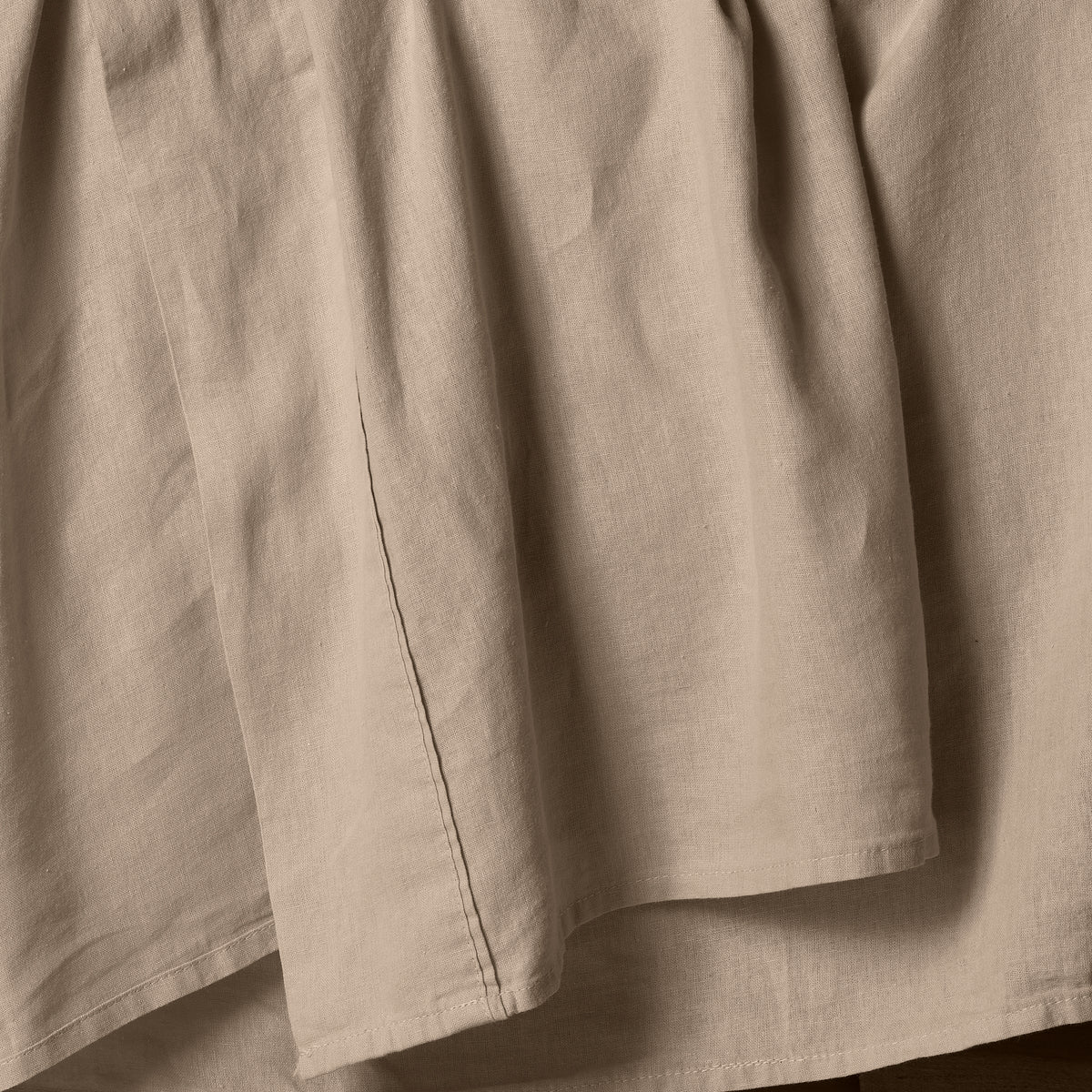 The Honest Label Pure Linen Fitted Sheet in Warm Taupe with beige tones fitted sheet product view THL product image 1