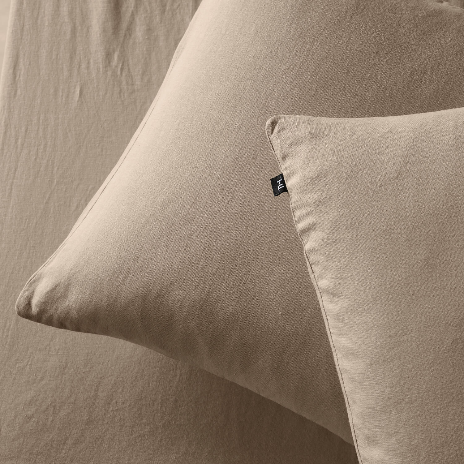 The Honest Label Pure Linen Standard Pillowcase (2 Pack) in Warm Taupe with beige tones pillowcase product view THL product image 2